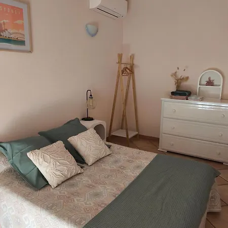 Проживание в семье Double Lumineuse Millas